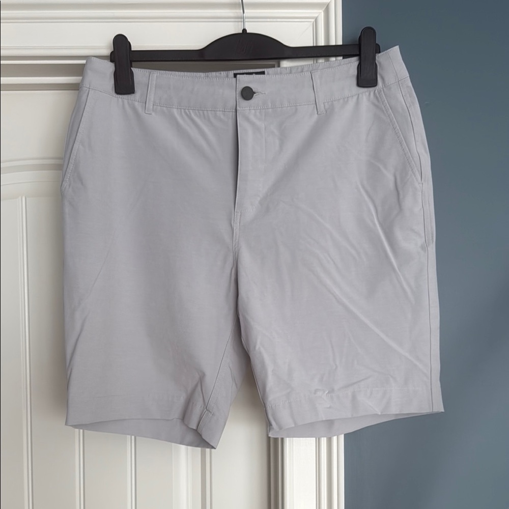 Faherty Gray Flat Front Shorts Casual Style